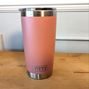 Yeti NWT 20 oz Rambler Tumbler